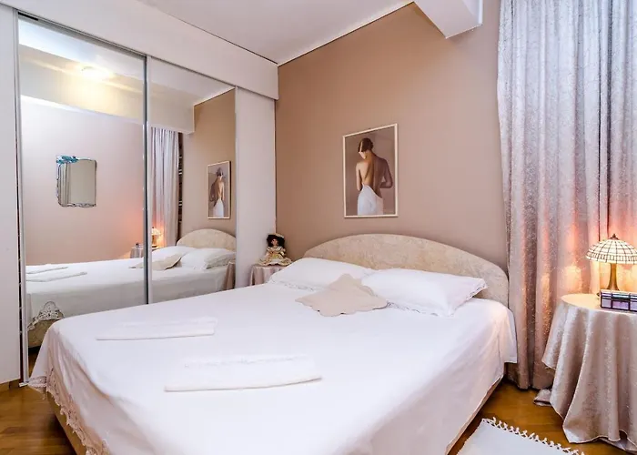 Paco דוברובניק