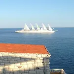 Paco Dubrovnik